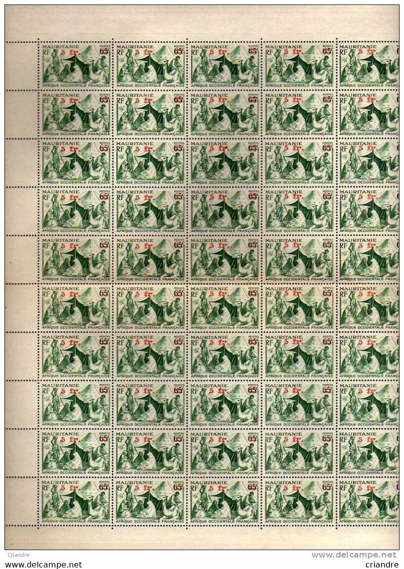 MAURITANIE TIMBRES TYPE "NOMADES" DE 1938-39 SURCHARGES (5fr Sur 65c Vert) Feuille De 50 Timbres. - Andere & Zonder Classificatie