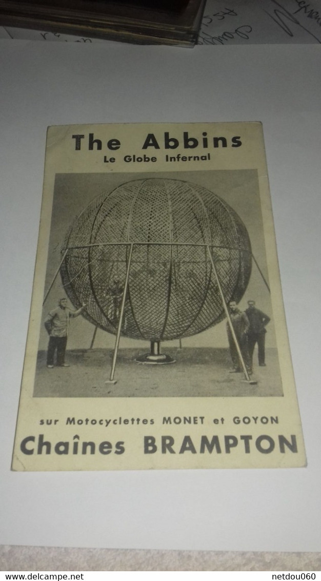 CARTE THE ABBINS LE GLOBE INFERNAL MOTOCYCLETTES  MONET GOYON CHAINES BRAMPTON - Altri & Non Classificati