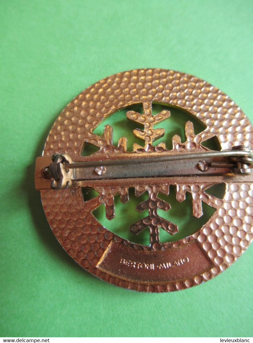 Médaille De  Sport Ancienne/Insigne/SKI/ Métal Léger Doré/ SESTRIERES/Bertoni/Milano/Italie  / Vers 1980-1990   SPO354 - Sports D'hiver