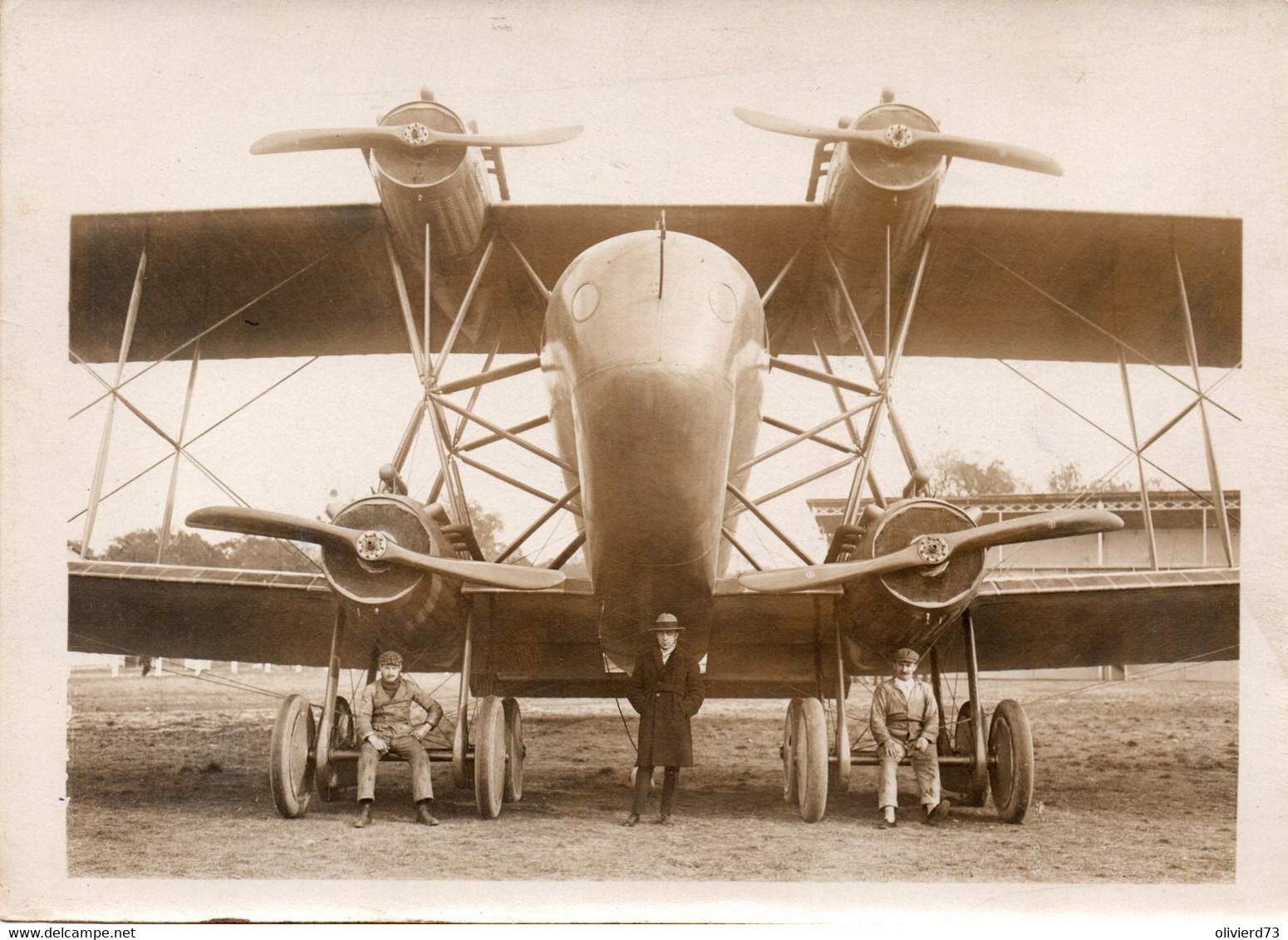 Belle Photo Originale 13x18 Casale Et Son Mécanicien Au Près De Blériot 4 Moteur A VOIR Texte Au Dos - Aviation