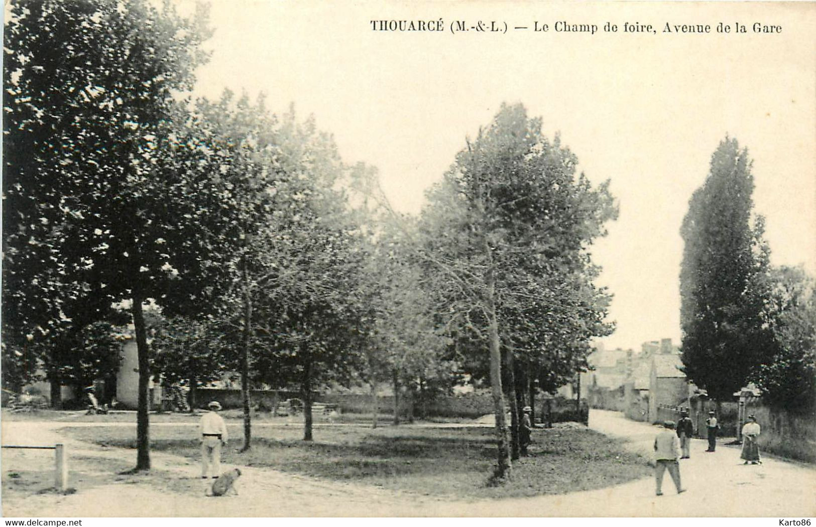 Thouarcé * Le Champ De Foire Avenue De La Gare - Thouarce