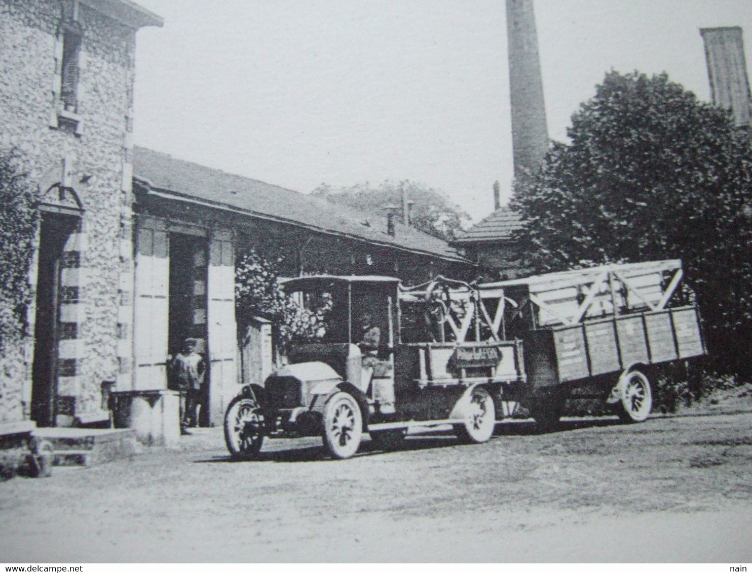 37 -  TOURS - " ETS PH . LAFON " - CAMION DE L' ENTREPRISE - VOIR LES SCANS..." TRES RARE " - - Tours