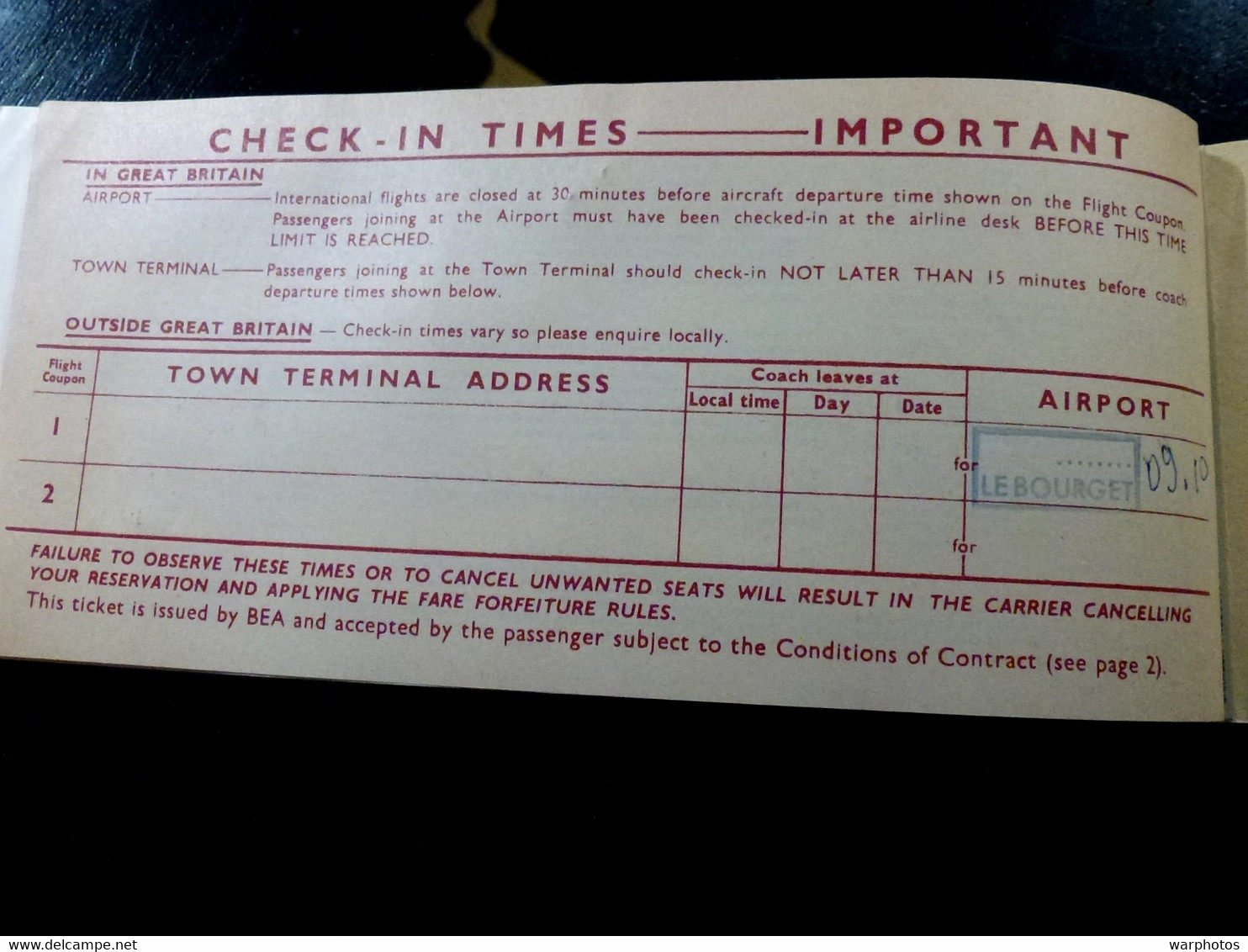 CARTE D'EMBARQUEMENT : BEA _ BRITISH EUROPEAN AIRWAYS _ 1966 + REDEVANCE 7 Francs - Boarding Passes