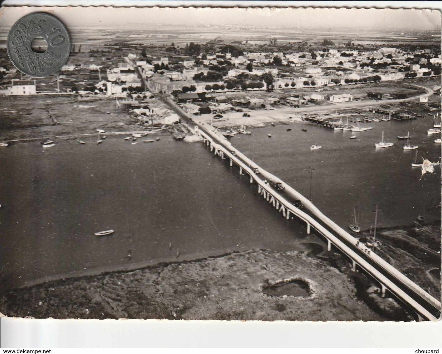 85- Carte Postale Semi Moderne Dentelée De L'Aiguillon Sur Mer   La Faute  Vue Aérienne   ( Petite Déchirure ) - Autres & Non Classés