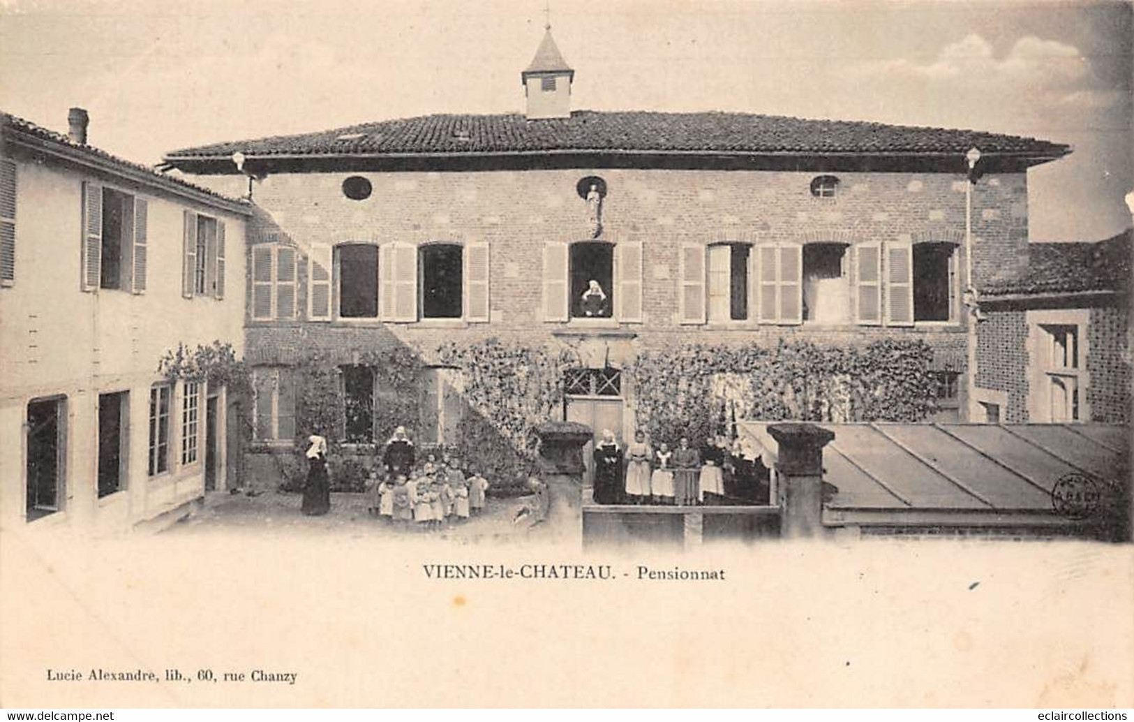 Vienne-le-Château         51       Le Pensionnat        (voir Scan) - Other & Unclassified