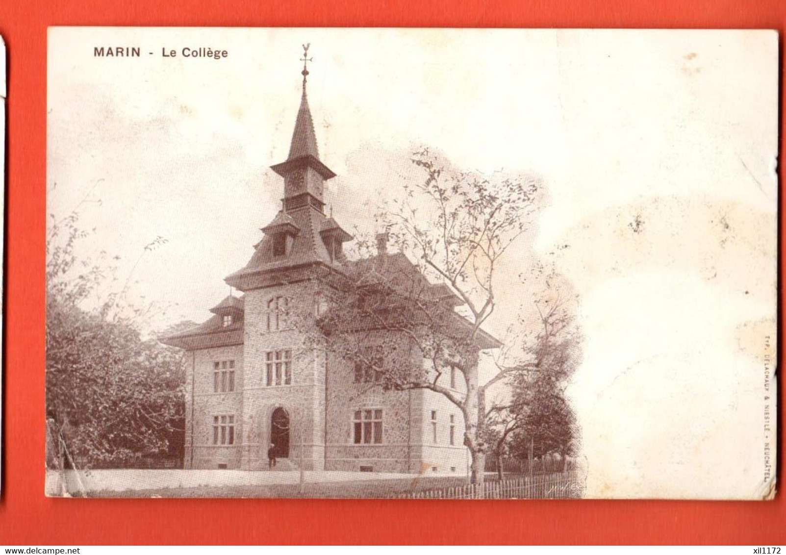 ZBZ-19  Marin, Le Collège. Sepia. Dos Simple, Non Circulé Mais Avec Timbre 5 Ct Helvetia.Angle Froissé Tache Au Dos - Marin