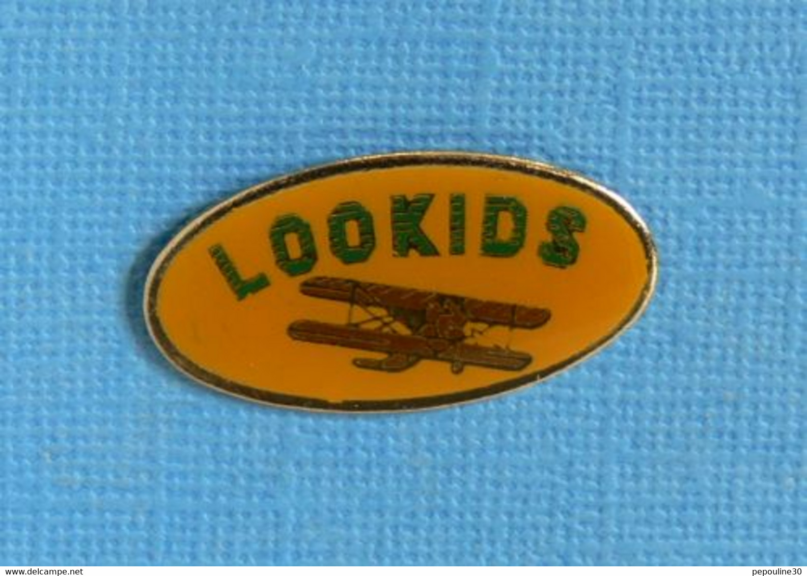 1 PIN'S //  ** AVION BIPLAN / LOOKIDS ** - Avions