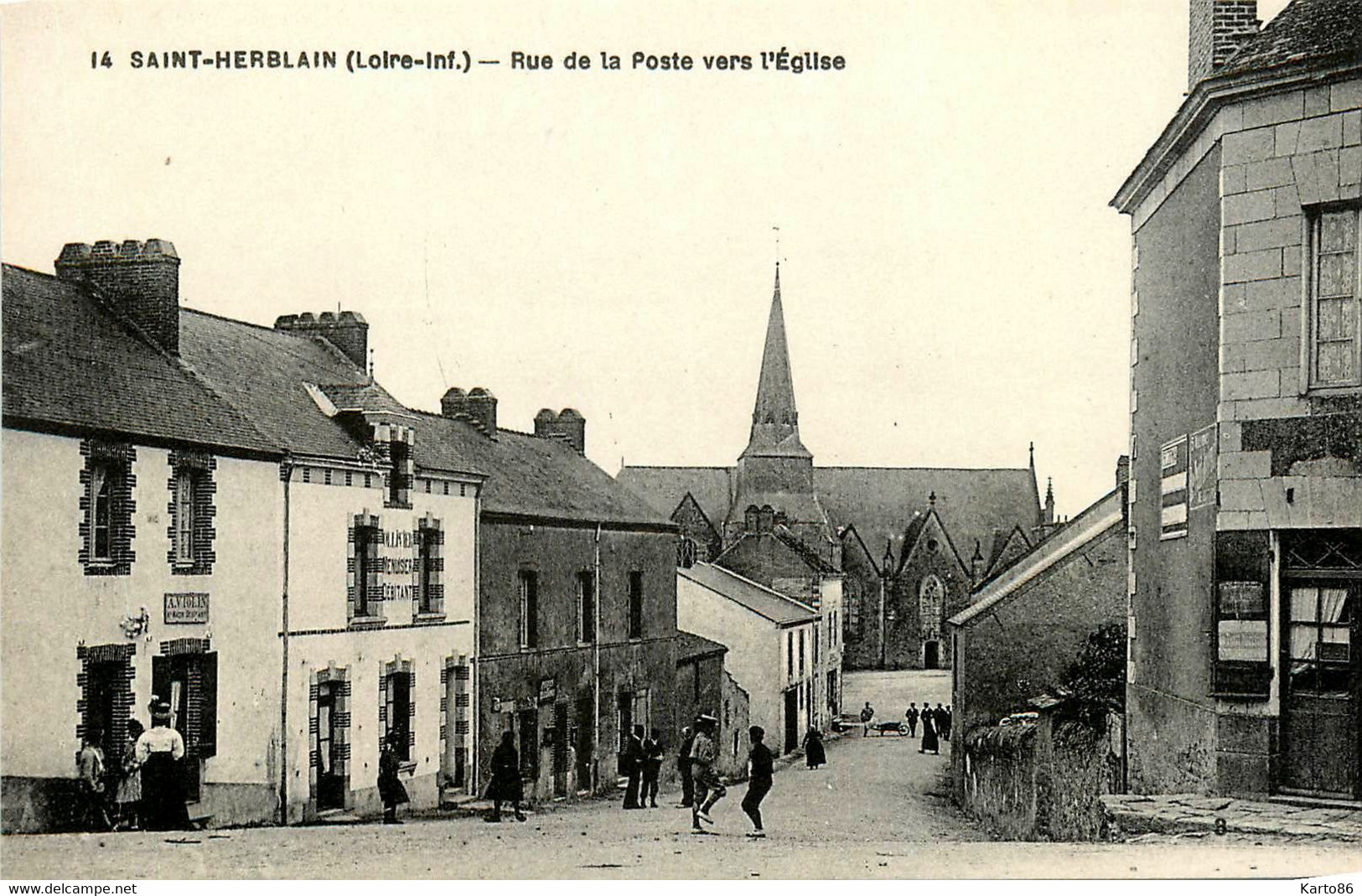 St Herblain * Rue De La Poste Vers L'église * VIOLIN Débitant * OLLIVIER Menuisier Débitant - Saint Herblain