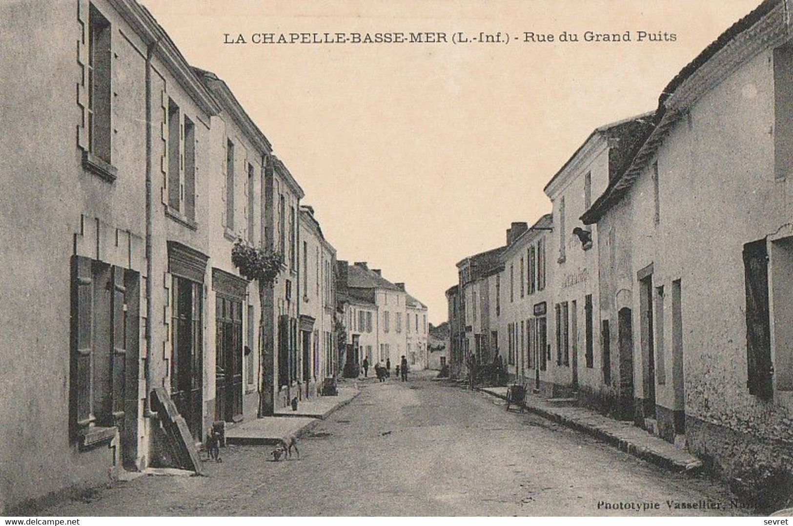 LA CHAPELLE BASSE MER. - Rue Du Grand Puits. - La Chapelle Basse-Mer