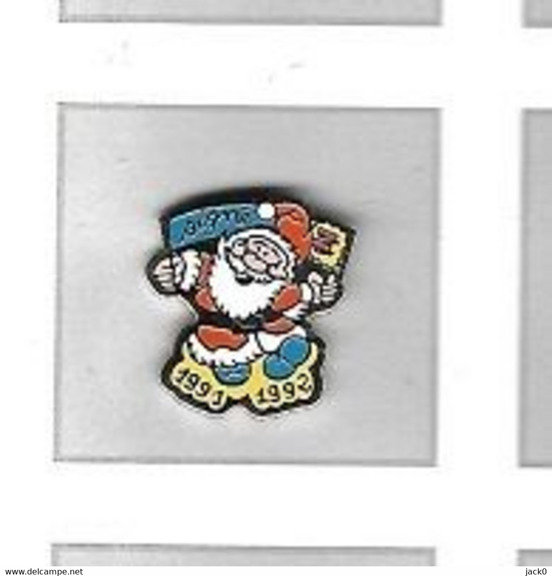 Pin's  Fête, Marque  Magasins  De  Vêtements  Enfants  " Z "  Avec  Le  Père  NOËL  En  1991 - 1992 - Christmas