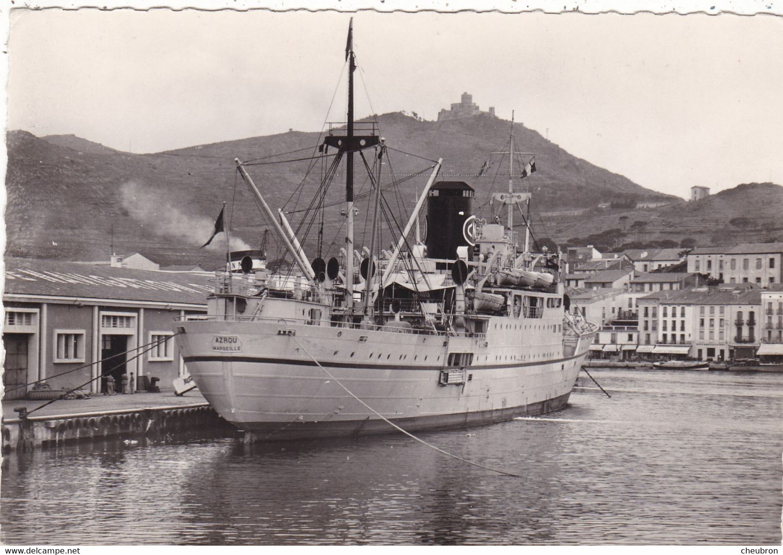 66. PORT VENDRES. LE PAQUEBOT  " L'ARZOU " A QUAI. ANNEES 50 + TEXTE - Dampfer