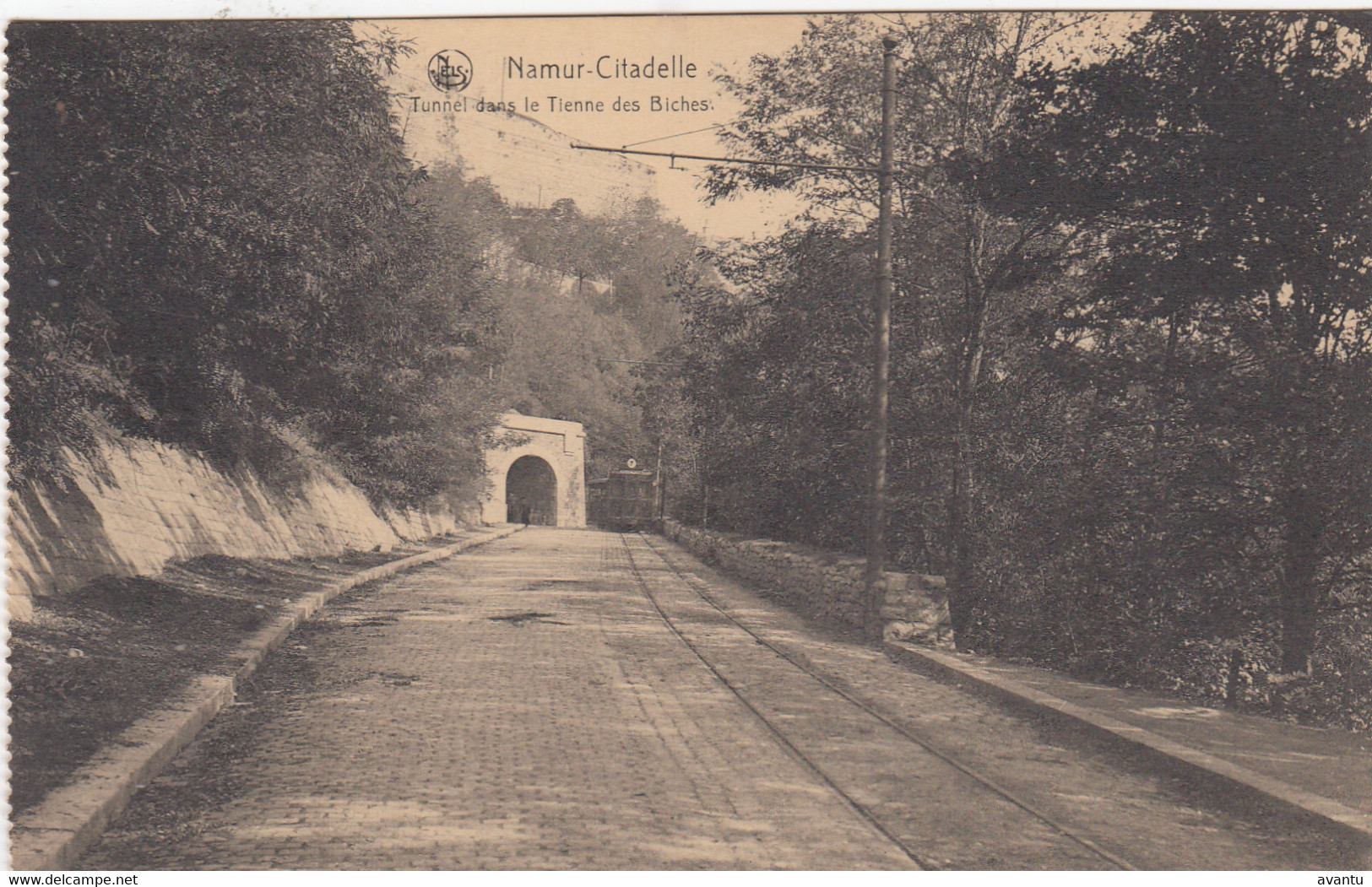 NAMUR / TUNNEL DANS LE TIENNE DES BICHES / TRAM / TRAMWAYS - Namur