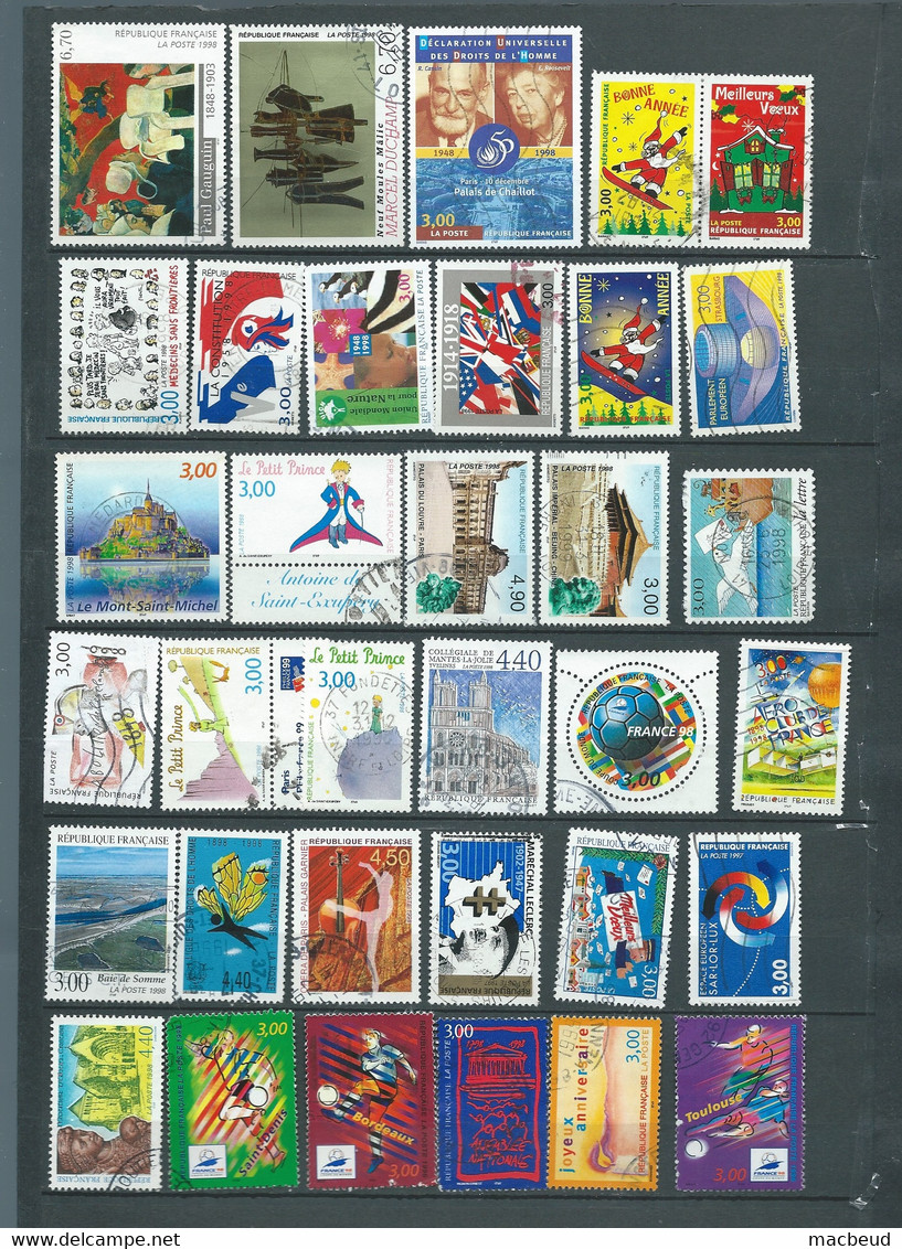 Lot De Plus De 30 Timbres Oblitérés Dea Années 1990/2000   Pa 21104 - Autres & Non Classés