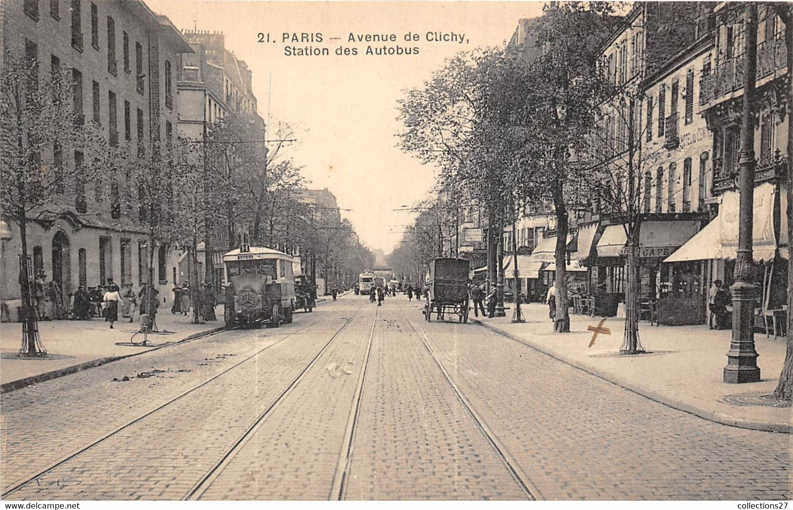 PARIS-75017-AVENUE DE CLICHY , STATION DES AUTOBUS - Arrondissement: 17