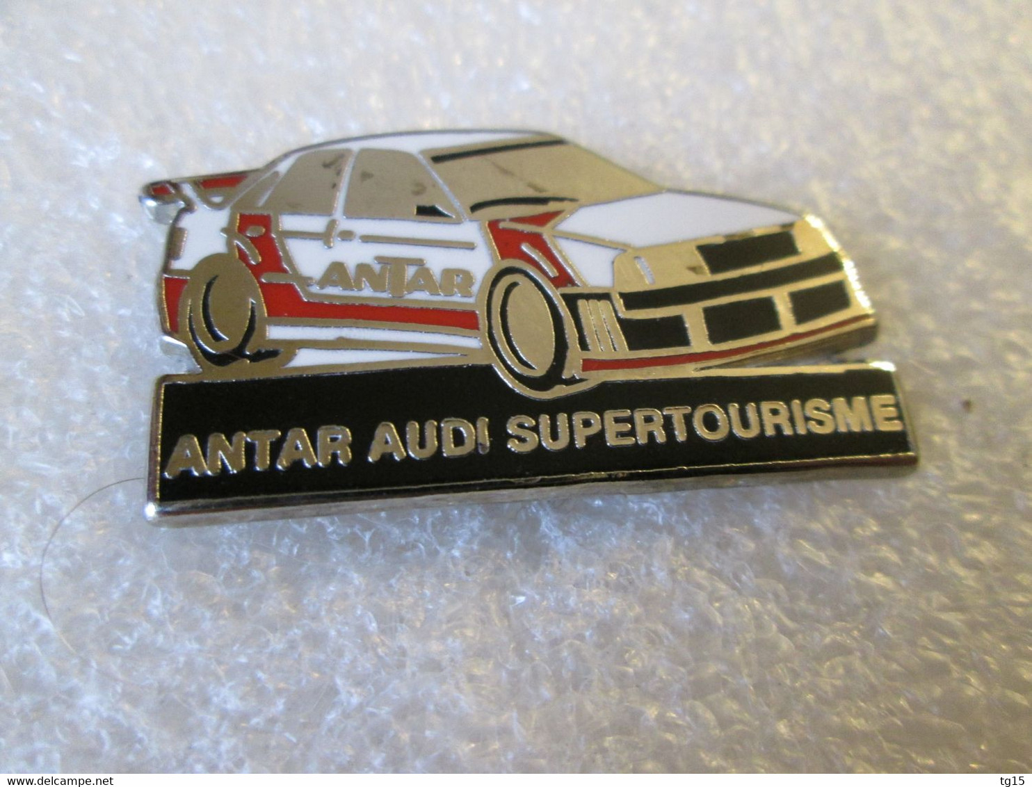 PIN'S  AUDI  ANTAR  SUPERTOURISME    Zamac  EBC Argent - Audi