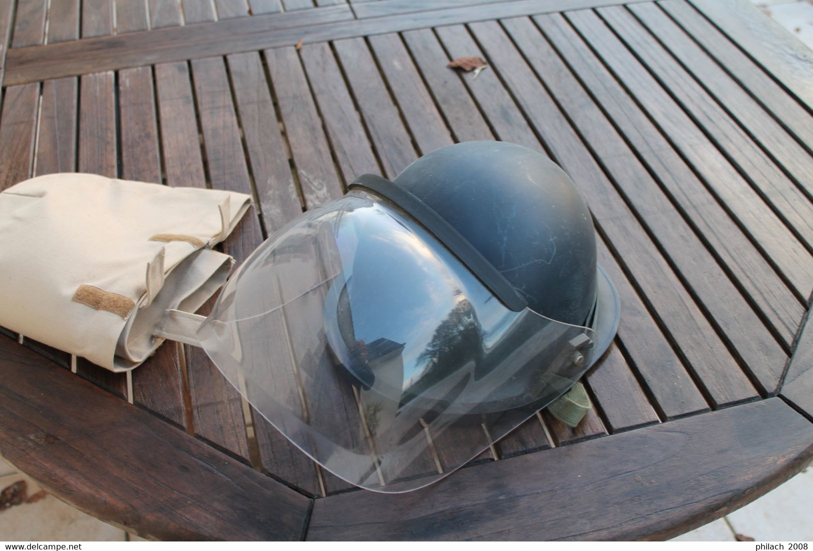 Rare Casque  Français Modèle 1951de GENDARMERIE MARITIME - Casques & Coiffures