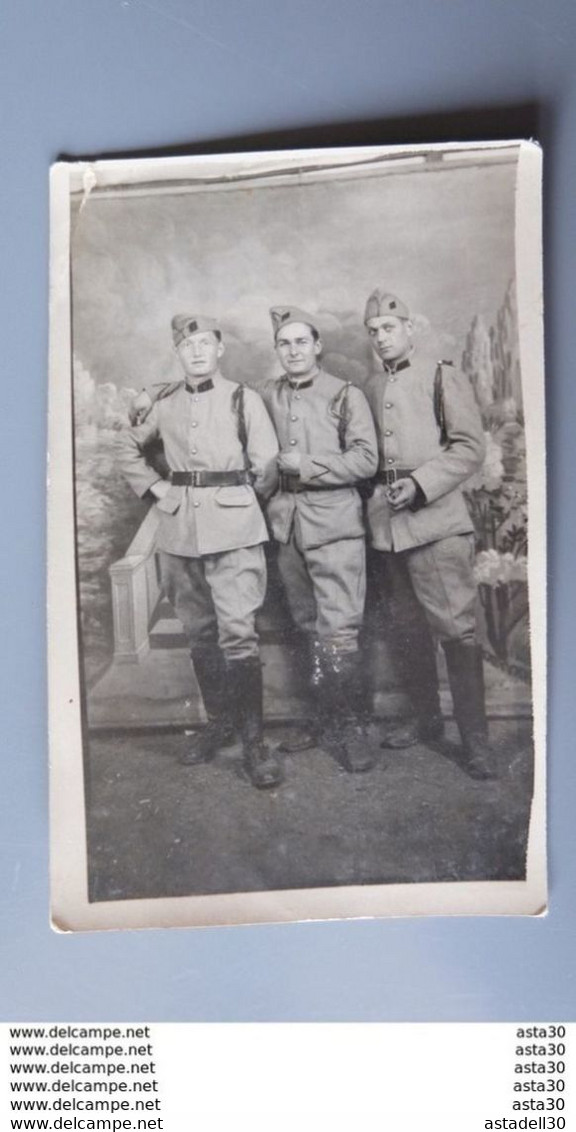 Lot De 4 Cartes Photos Du 9e Cuirassiers, Cantine A GAILLARD, LYON .................... MM-1058 - Regimenten