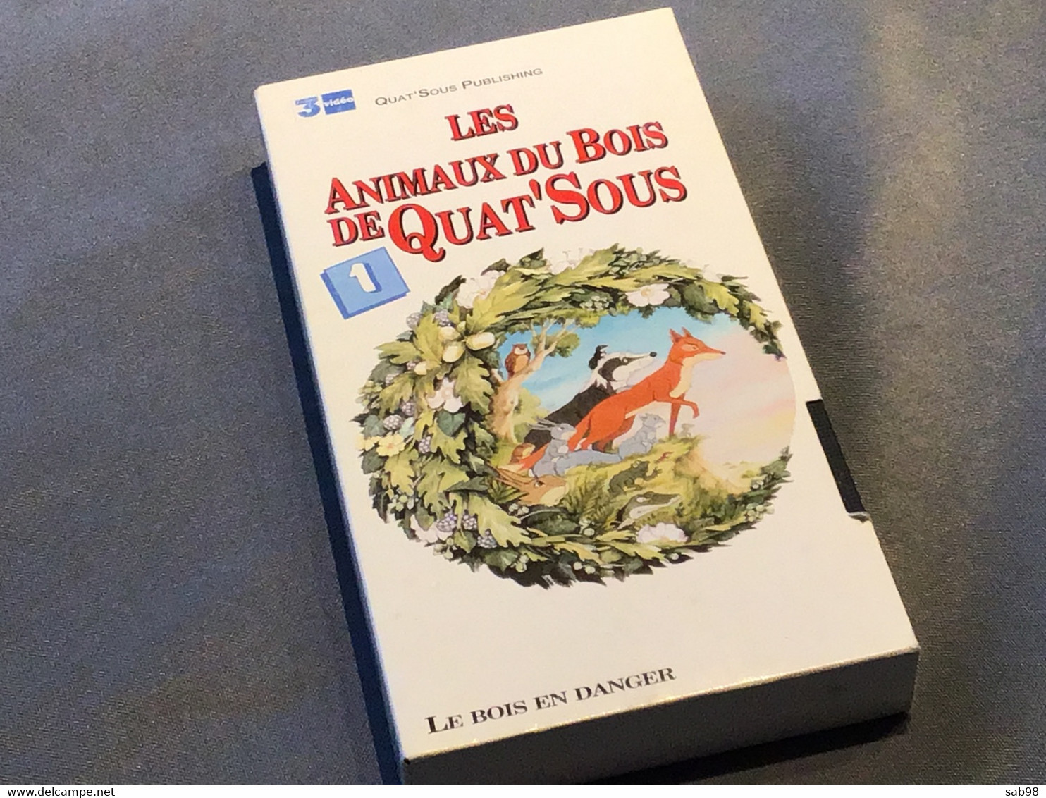 Les Animaux Du Bois De Quat’Sous Lot De 13 Cassettes VHS Introuvable Dans La Plupart Des Commerces Carton Et VHS De 1992 - Dessins Animés