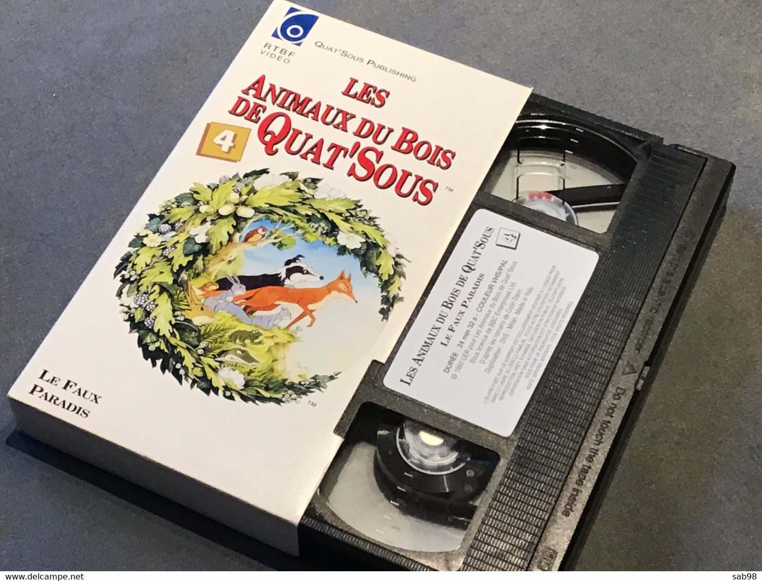 Les animaux du Bois de Quat’Sous Lot de 13 cassettes VHS Introuvable dans la plupart des commerces Carton et VHS de 1992