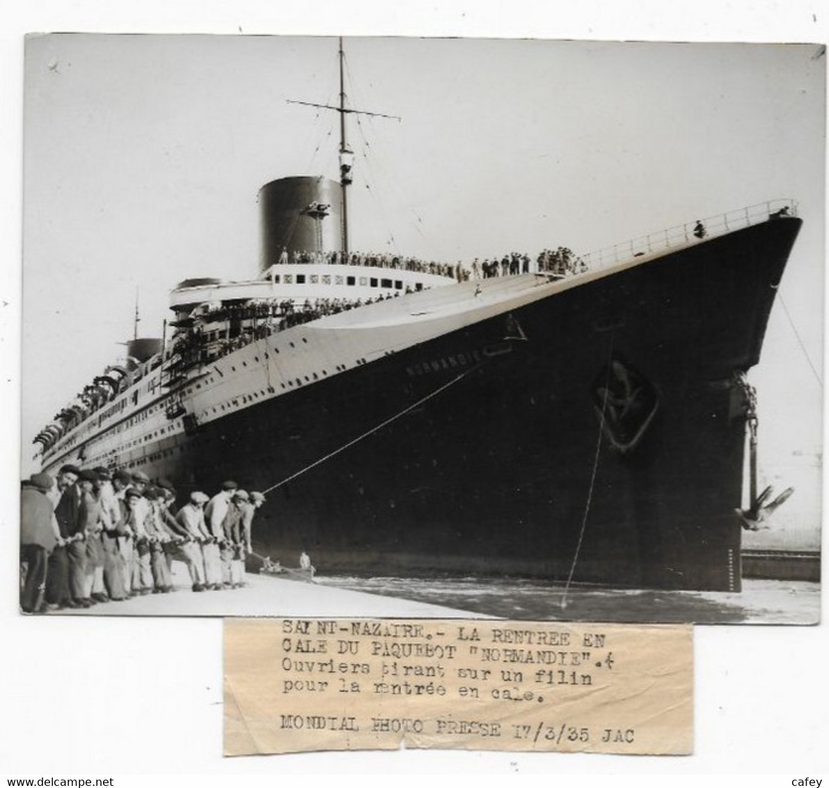 PHOTO DE PRESSE  Agence Française Reportage Photographique  MONDIAL PARIS SAINT NAZAIRE PAQUEBOT NORMANDIE - Boats