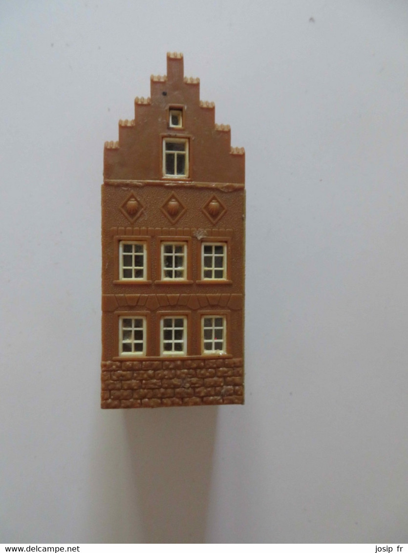 MODELISME FERROVIAIRE: MAISON FLAMANDE (FORMAT HO) - Decoración