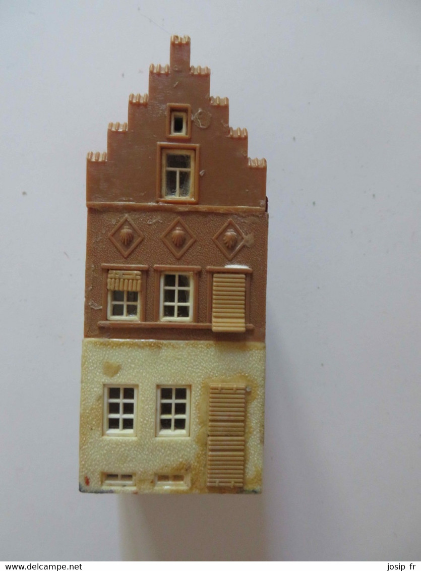 MODELISME FERROVIAIRE: MAISON FLAMANDE (FORMAT HO) - Scenery