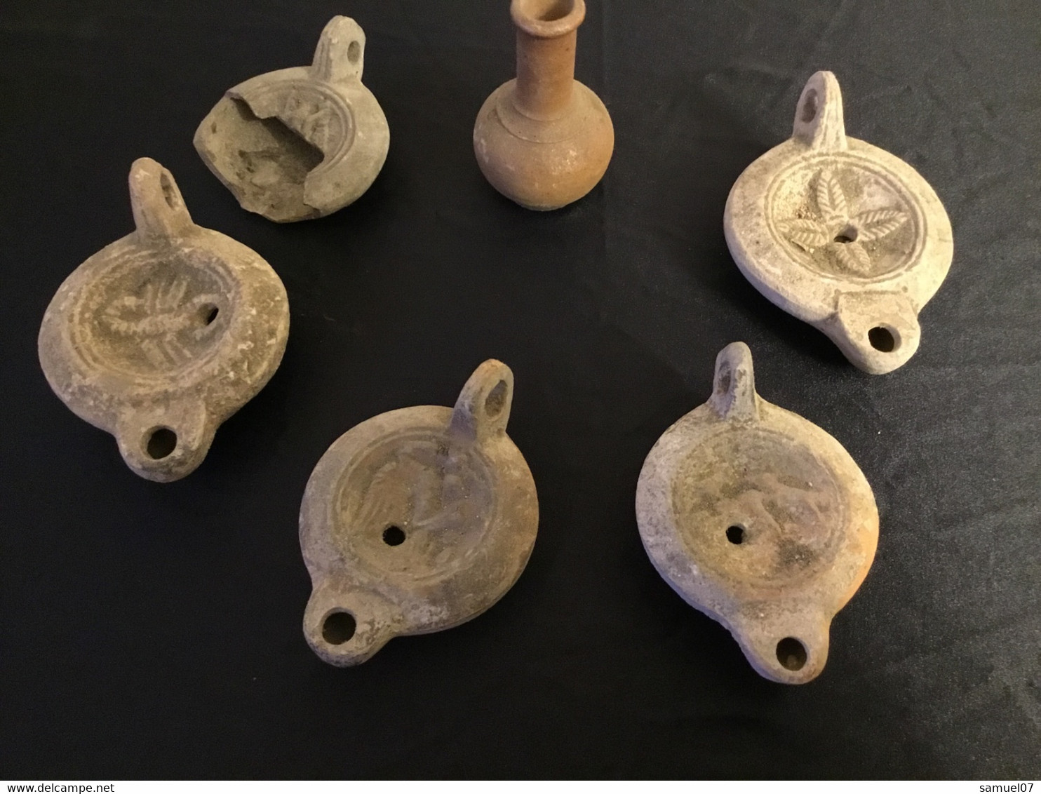 Lot De Lampes à Huile Dans Le Goût Romaine Et Autre - Archeologia