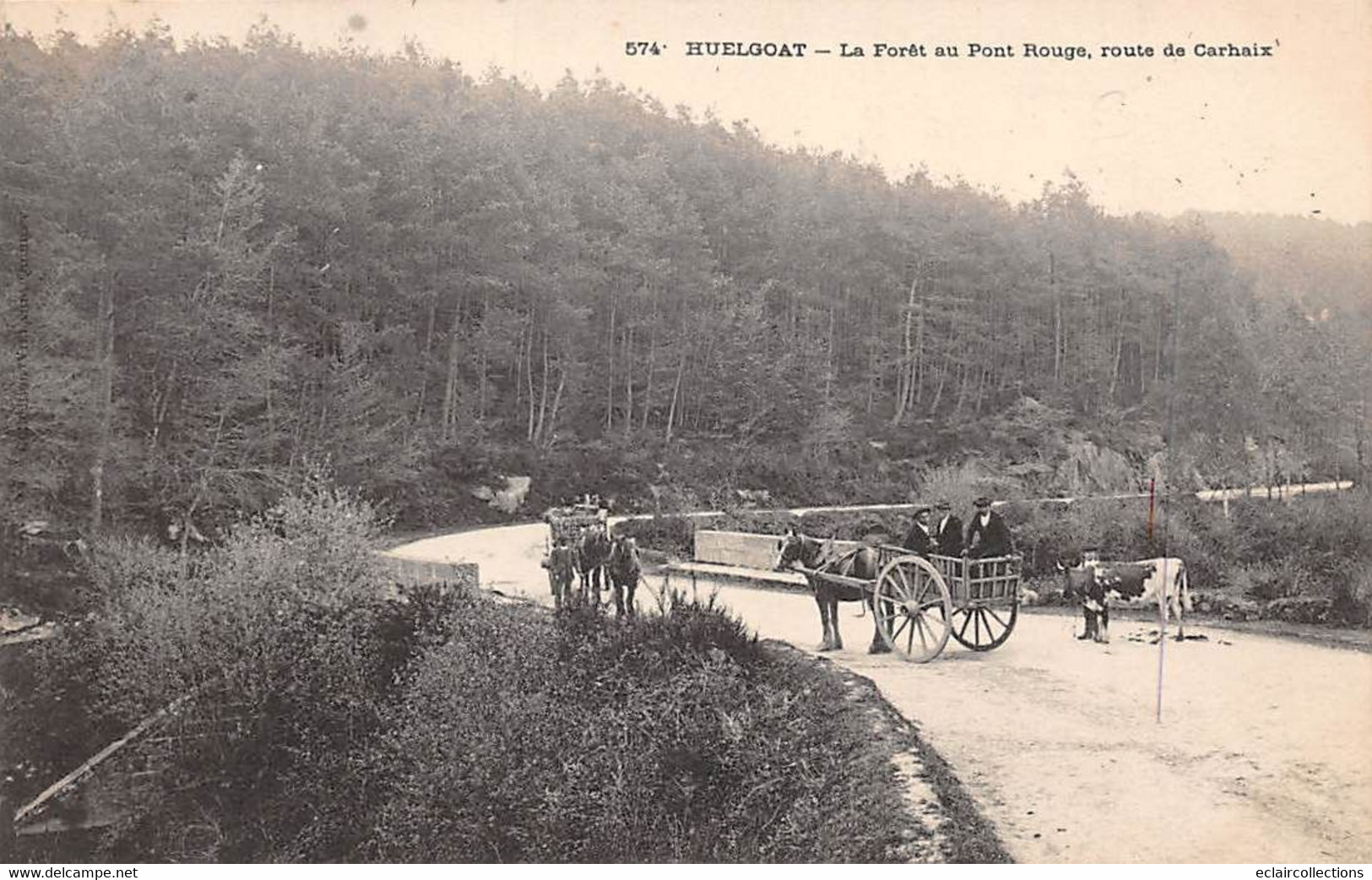 Huelgoat          29        La Forêt Au Pont Rouge, Route De Carhaix . Attelage    (voir Scan) - Huelgoat