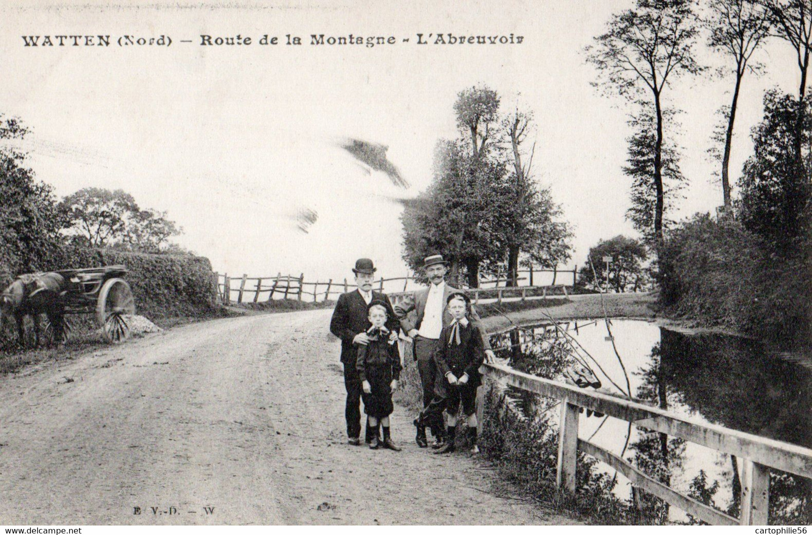 59  WATTEN - Route De La Montagne  -  L' Abreuvoir - Cassel