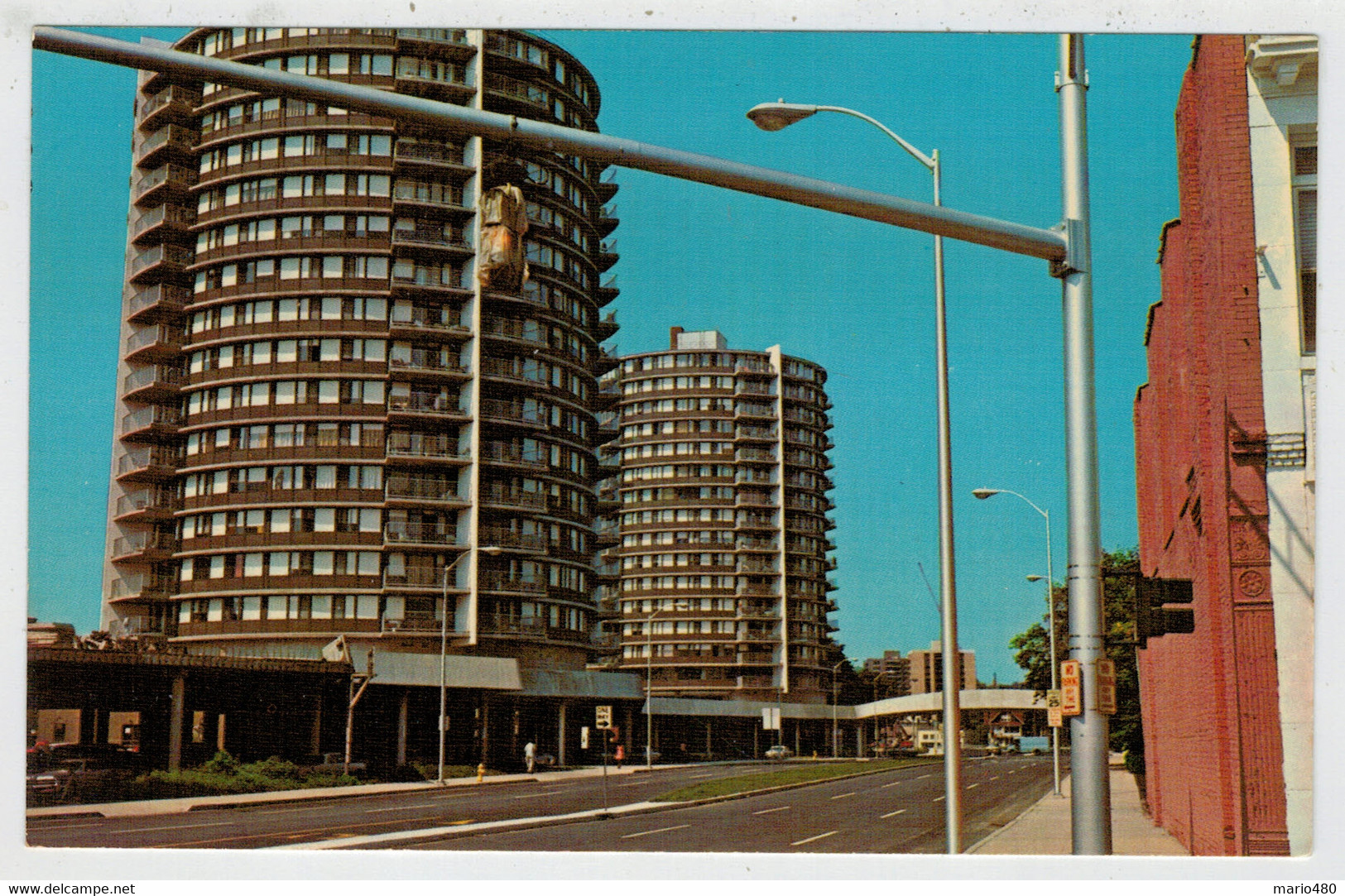 STAMFORD    ST, JOHN'S  TOWERS       (NUOVA) - Stamford