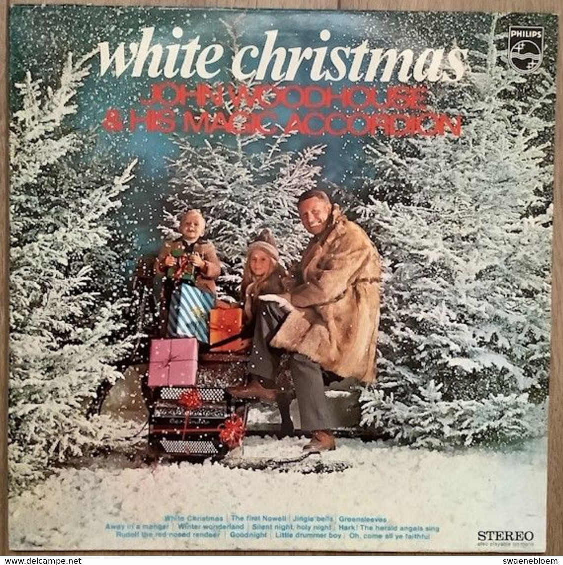 LP.- WHITE CHRISTMAS. JOHN WOODHOUSE & HIS MAGIC ACCORDION - Kerstmuziek