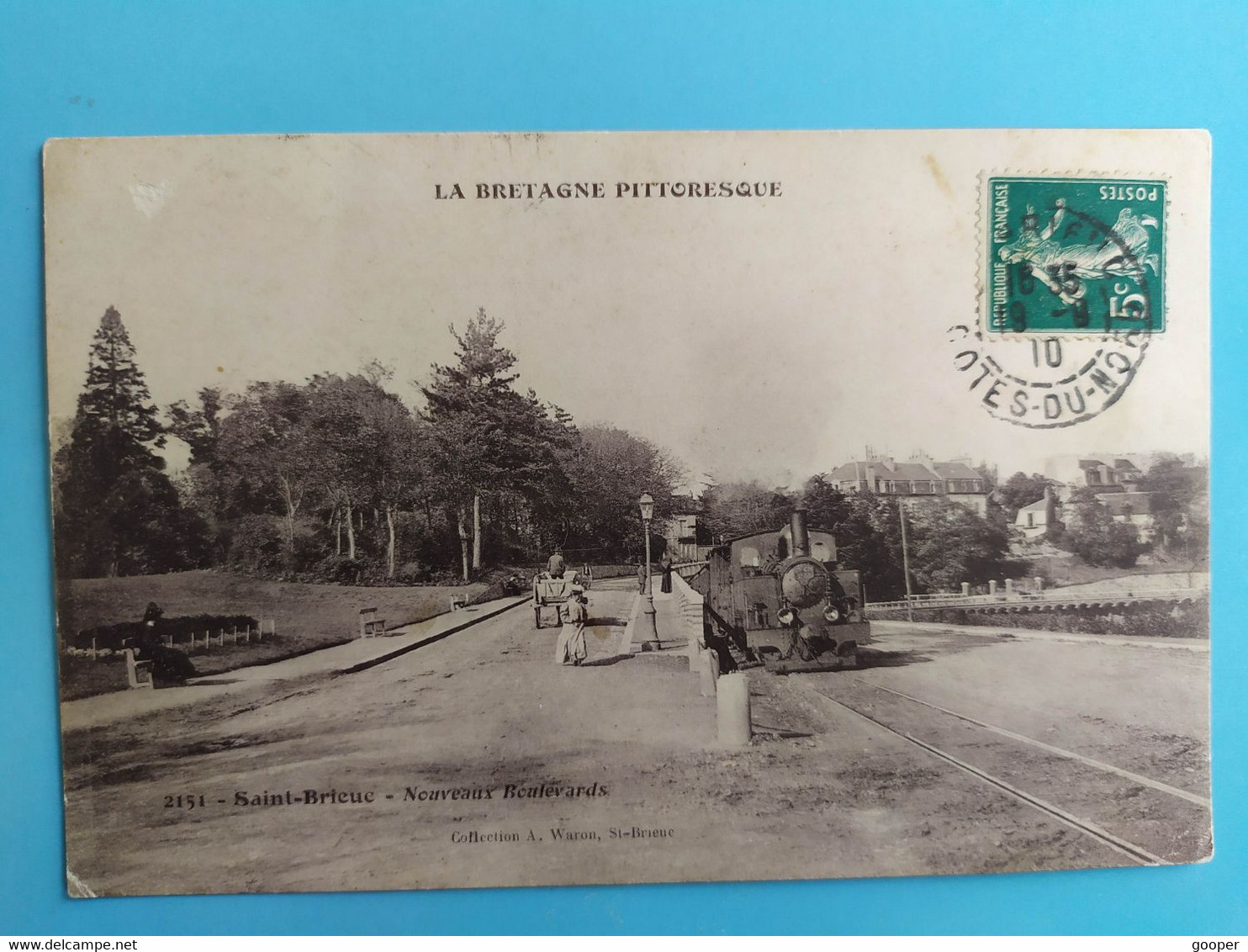 SAINT-BRIEUC - Nouveaux Boulevards, Train Arrivant En Gare - Saint-Brieuc