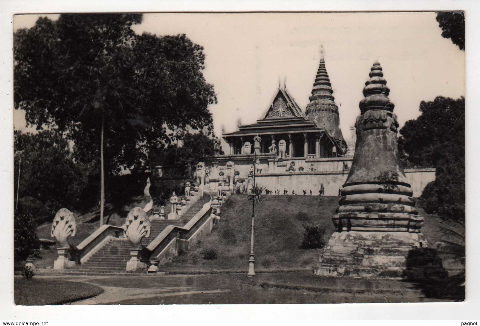 Cambodge : P.Penh : Le Phnôm ( Cpsm P.F. ) - Kambodscha