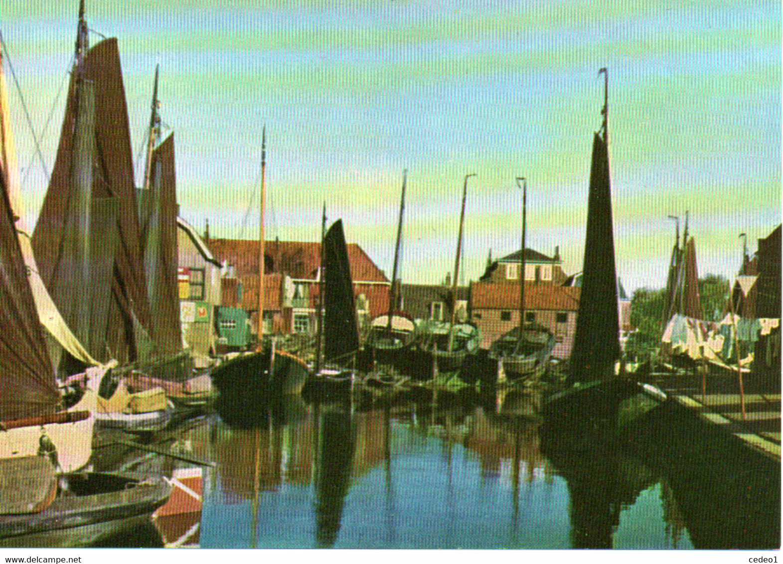 SPAKENBURG  HAVEN SCHEEPSWERF - Spakenburg