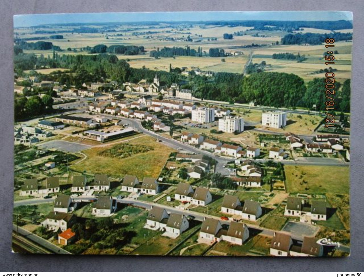 CP 86 Vienne INGRANDES Sur VIENNE Prés Chatellerault - Vue Générale Aérienne Au 1er Plan Les Nouveaux Lotissements 1970 - Ingrandes