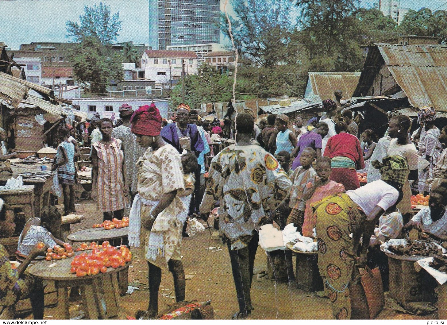 (A-ST184) - IBADAN (Nigeria) - Dugbe Market - ATTENZIONE: Cartolina Danneggiata - Nigeria