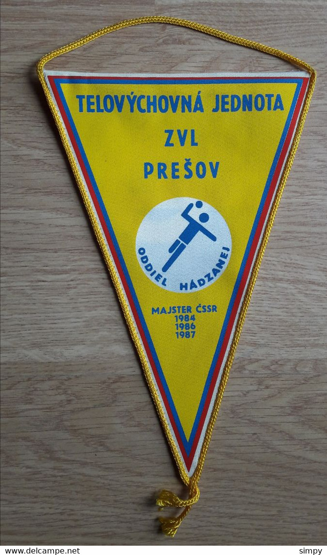 Captain Pennant Handball Club ZVL Presov Czech Republic CSSR 17x27cm - Handball