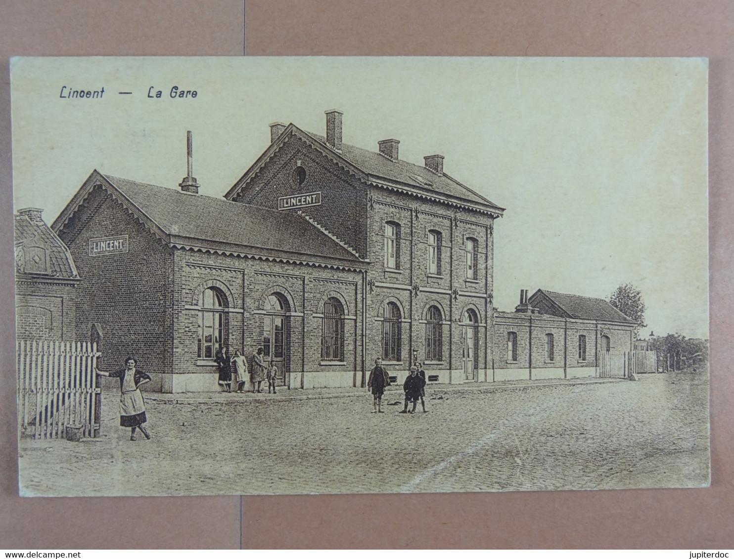 Lincent La Gare - Lincent