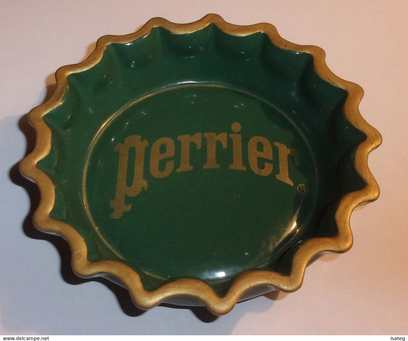 Cendrier Perrier "Forme Capsule" Vert En Céramique - Otros & Sin Clasificación
