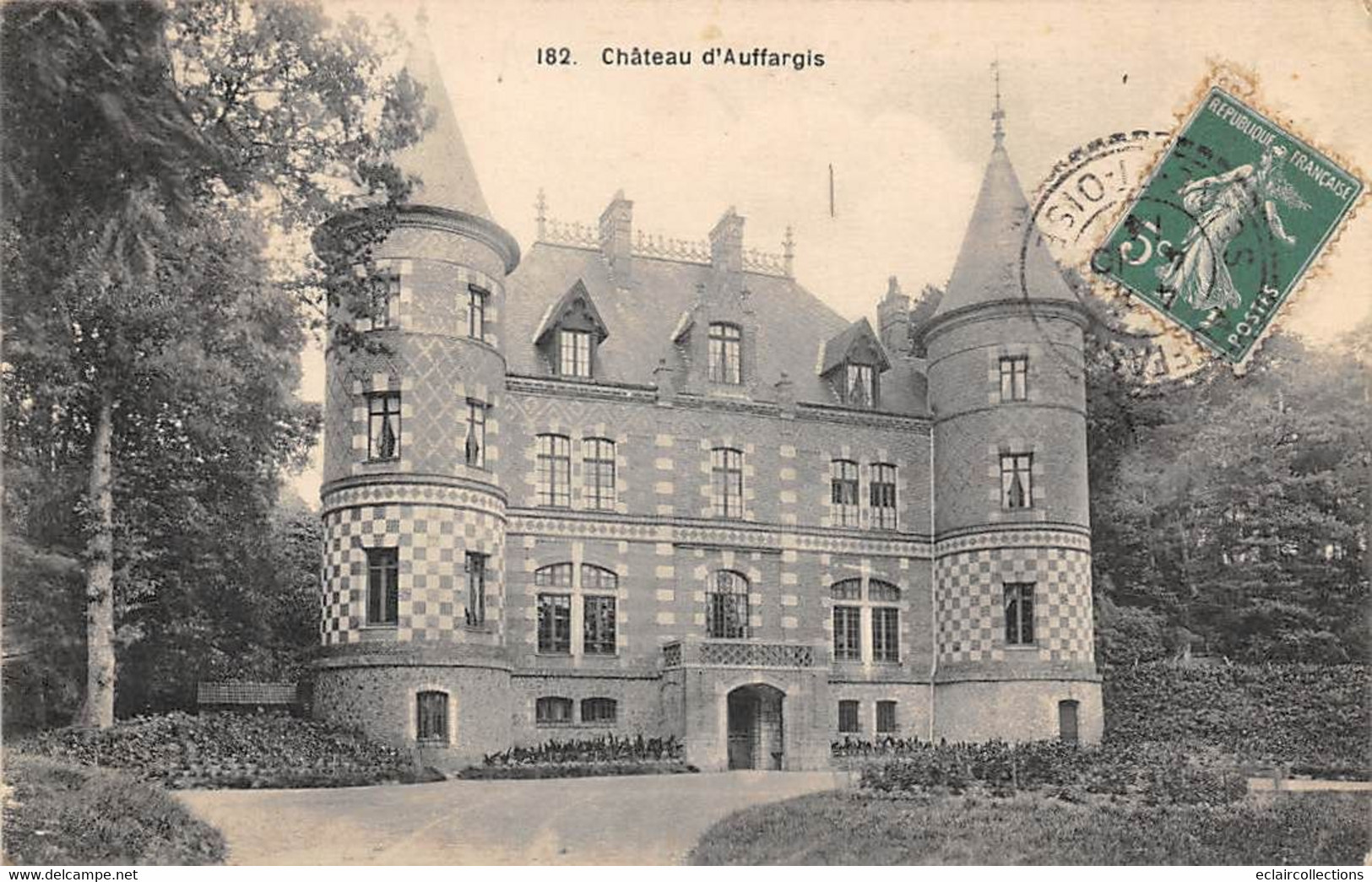 Auffargis          78          Le Château           (voir Scan) - Auffargis