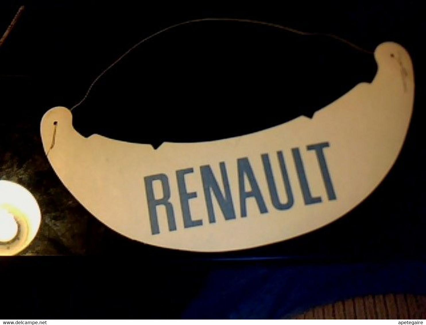Vieux Papier Visière En Carton Pub ()véhicules ) Renault - Caps