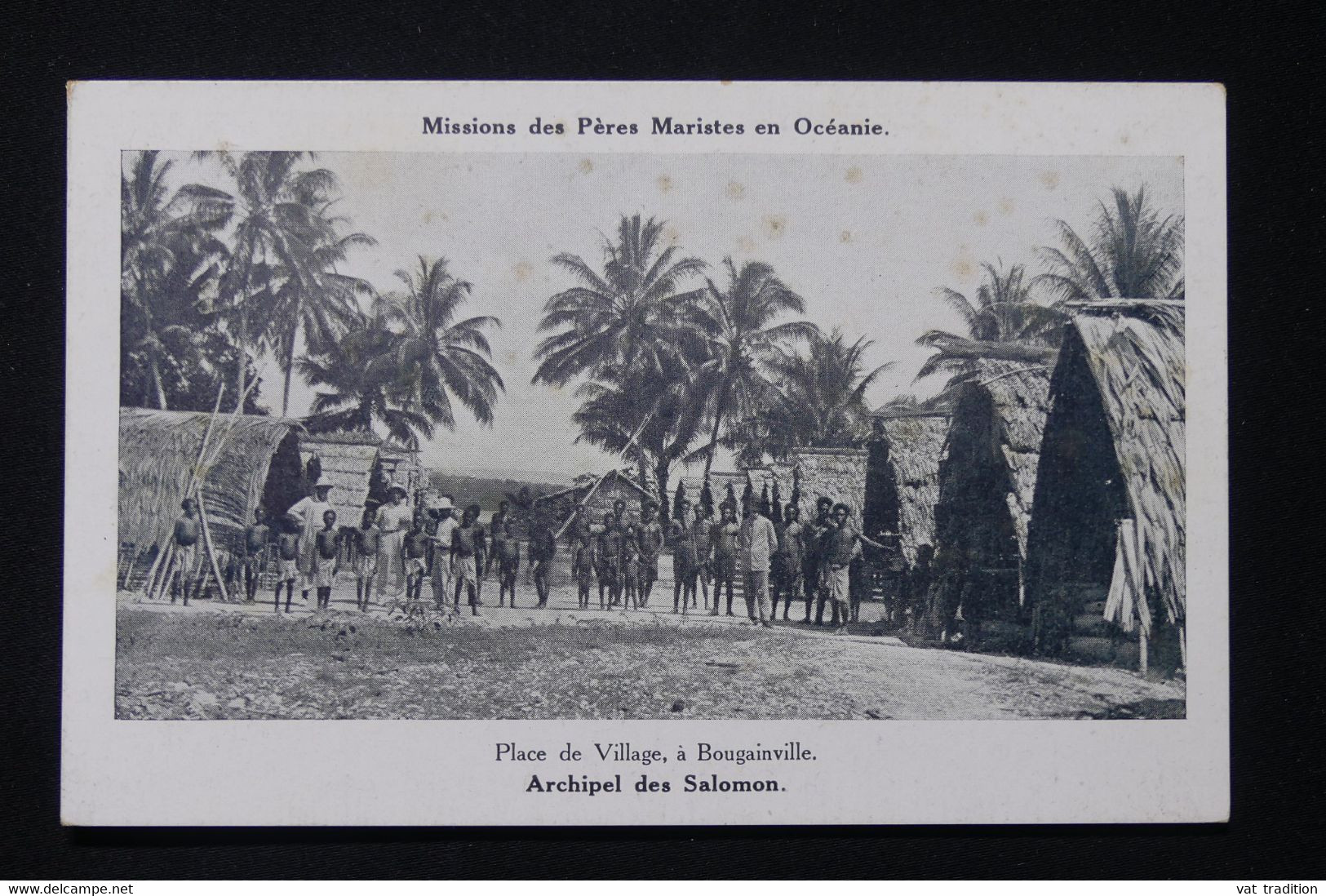 SALOMON - Carte Postale - Bougainville - La Place Du Village - L 82261 - Salomon