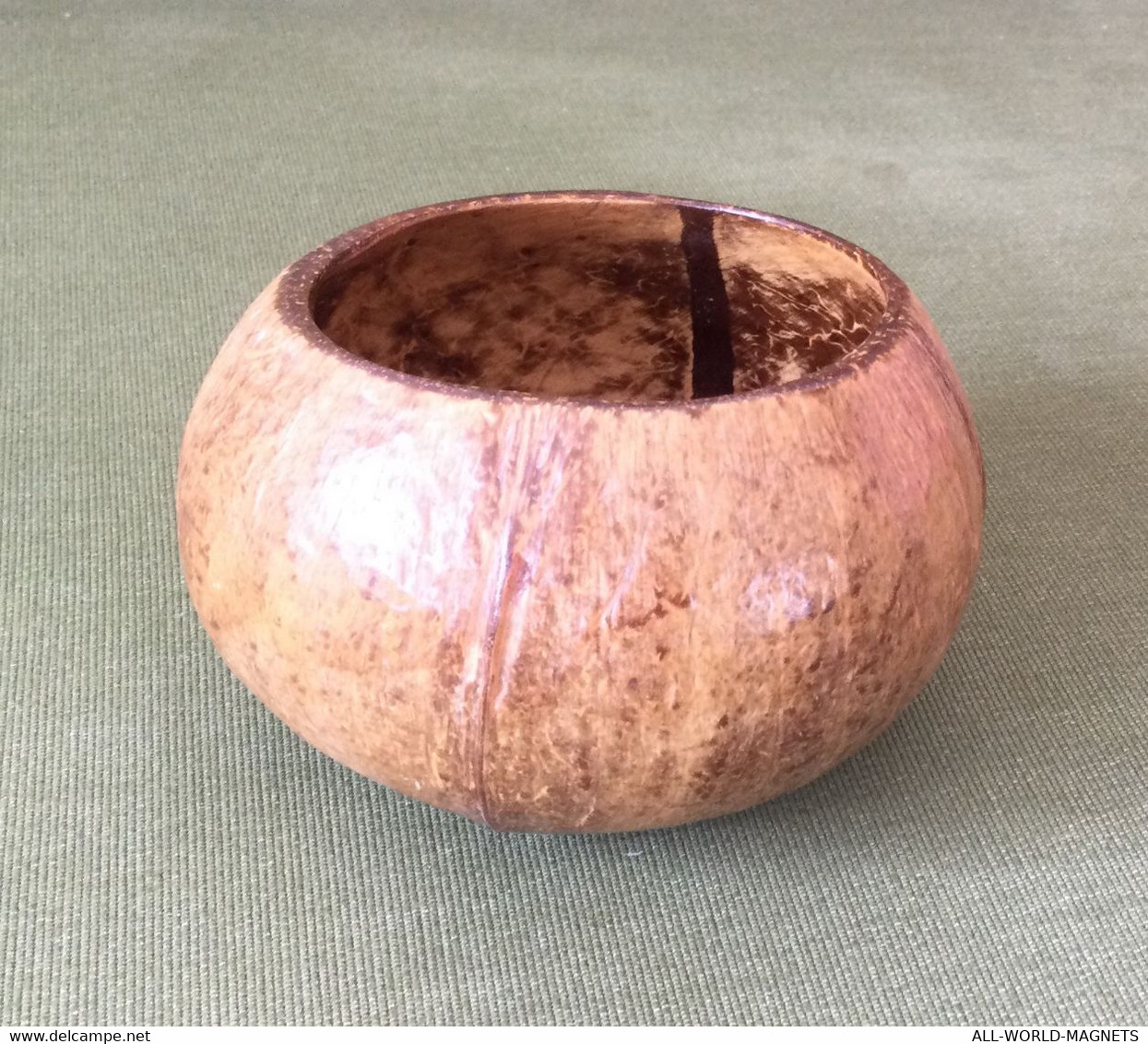 Handmade Decorative Coconut Bowl from Seychelles