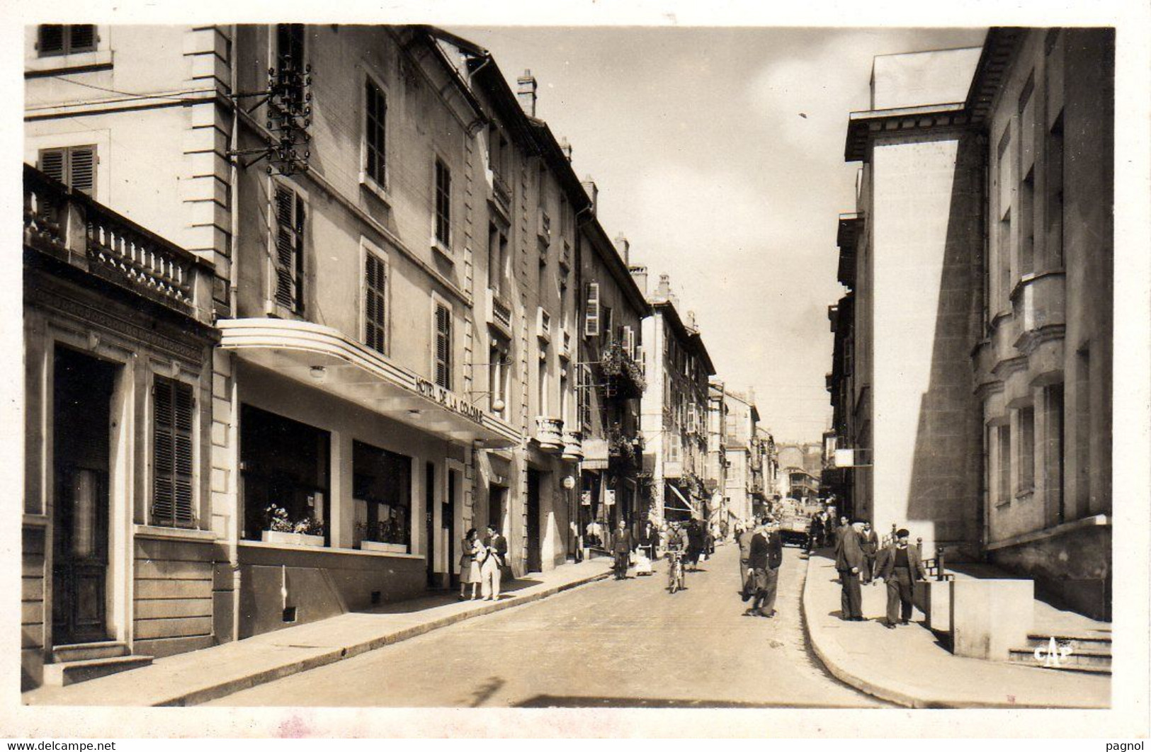 01 : Bellegarde-sur-Valserine : Rue Joseph Bertola  :( Cpsm P.F. ) - Bellegarde-sur-Valserine