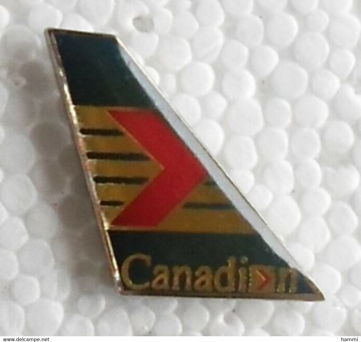 T36 Pin's Airplane Airlines Avion Aviation Compagnie Aérienne AIR CANADA CANADIAN Achat Immédiat - Avions