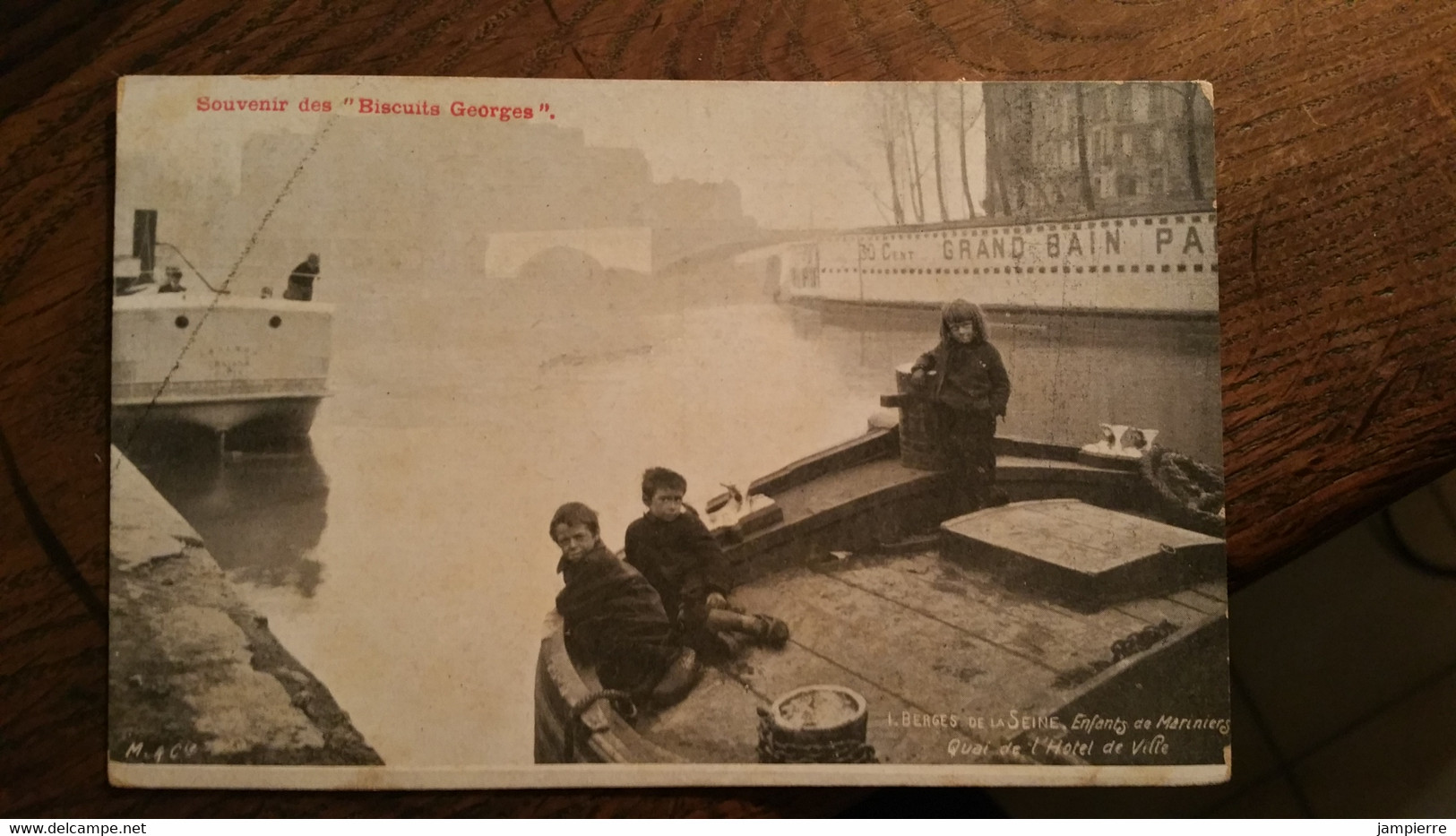 Paris 4e - Berges De La Seine, Enfants De Mariniers - Quai De L'hôtel De Ville - Souvenir Des 'Biscuits Georges' - Die Seine Und Ihre Ufer