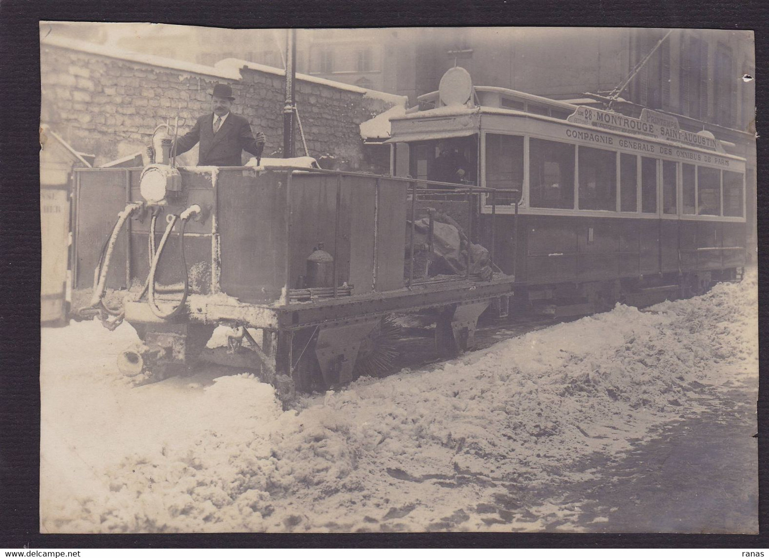 Photo Ancienne Paris Montrouge Saint Augustin Chasse Neige à L'essai Voir Dos - Automobiles