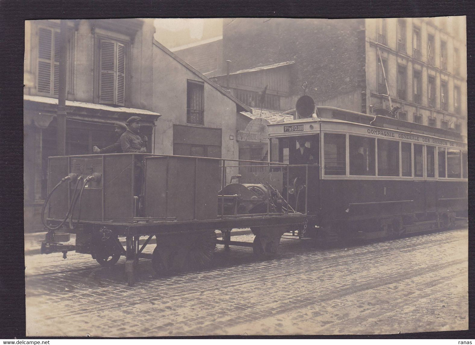 Photo Ancienne Porte De Saint Cloud Chasse Neige à L'essai Voir Dos - Automobiles