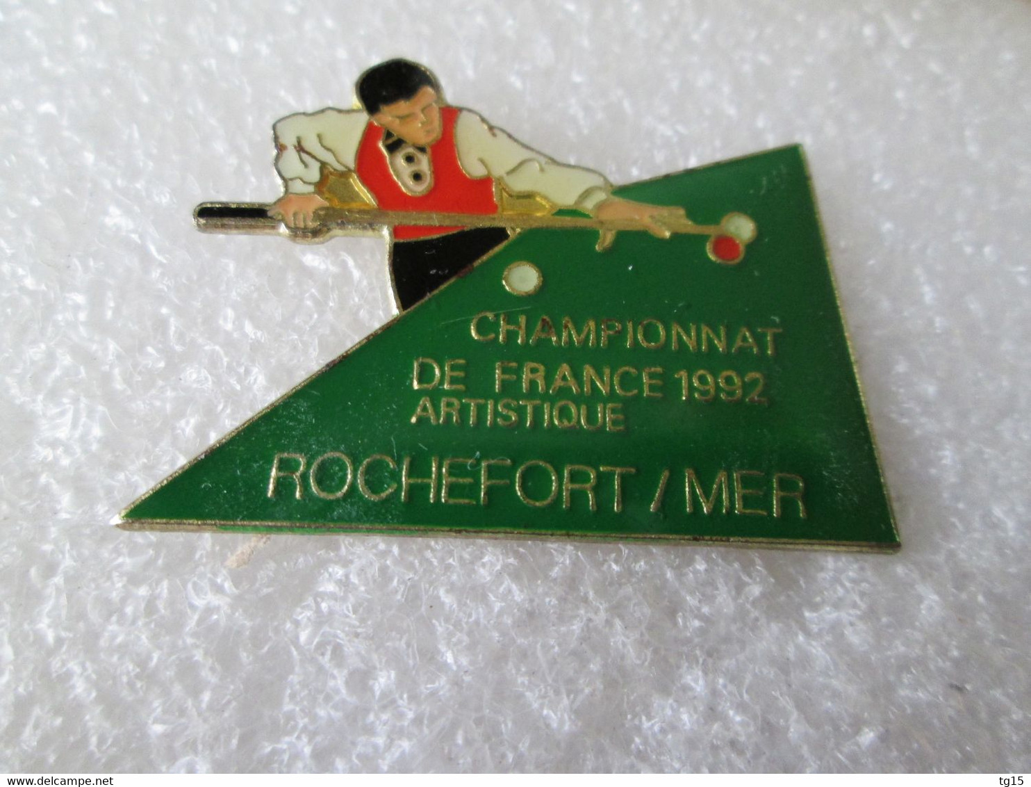 PIN'S     ROCHEFORT SUR MER  BILLARD - Billard