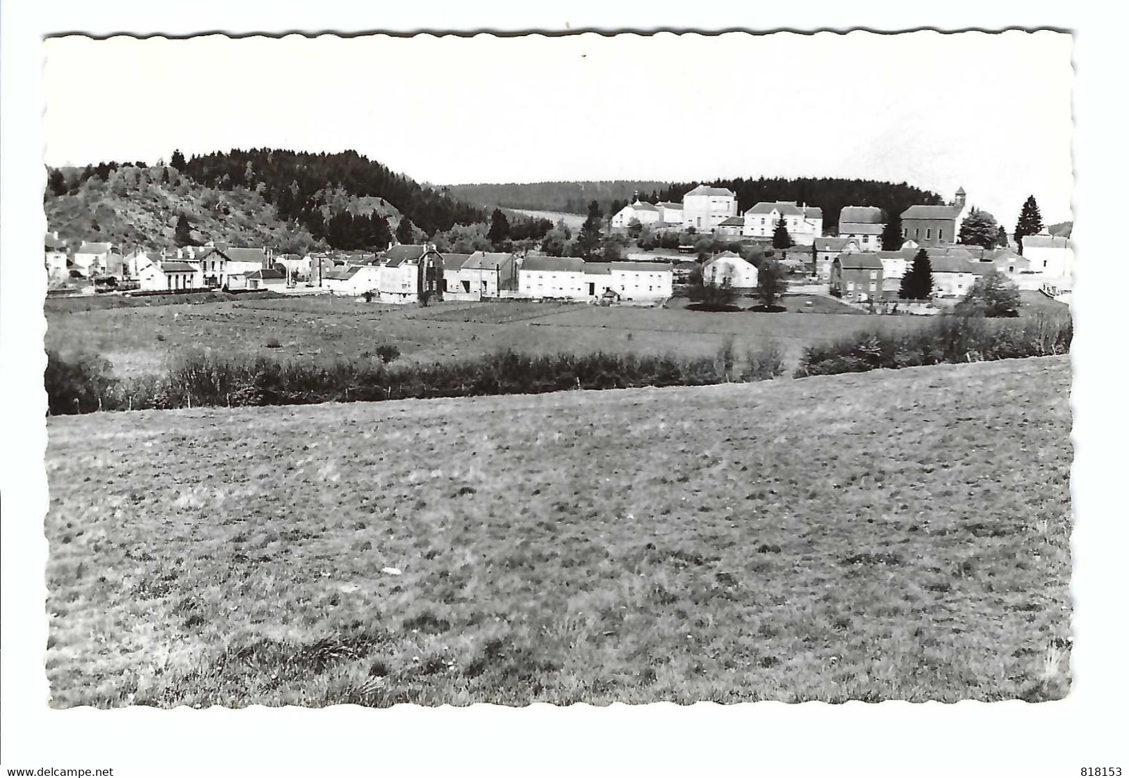 Mellier  :   Panorama - Leglise